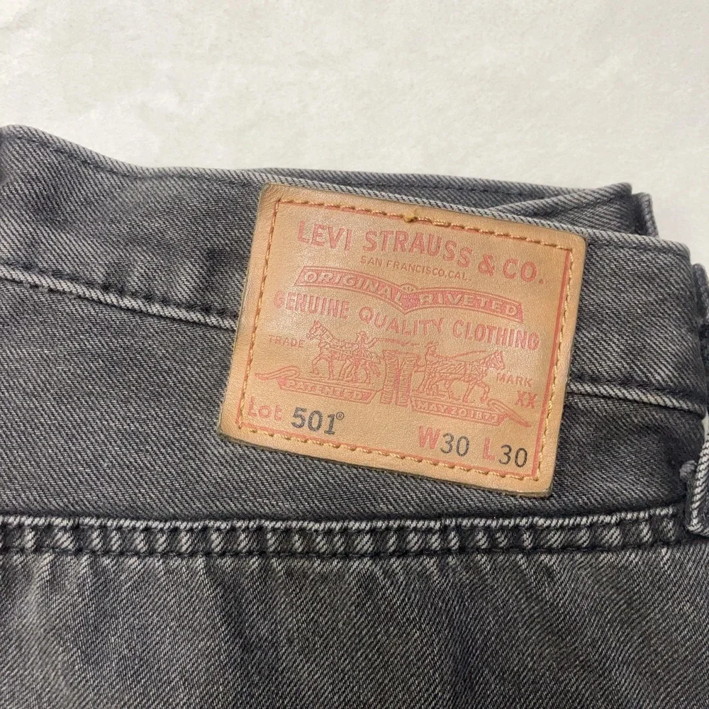 Levis overall good